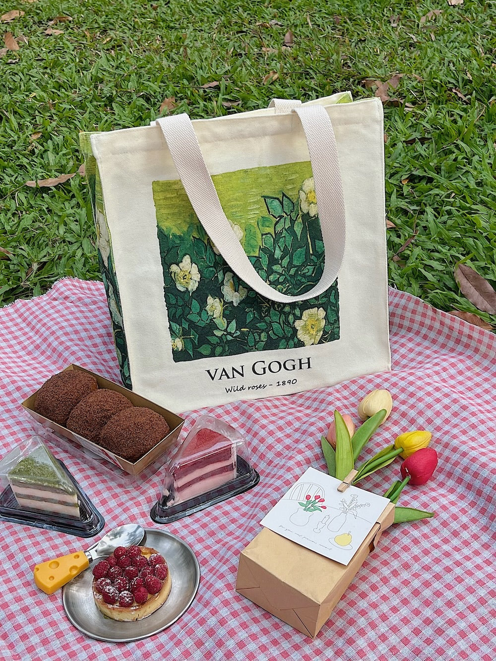 Van Gogh "Wild Roses" - Tote Bag